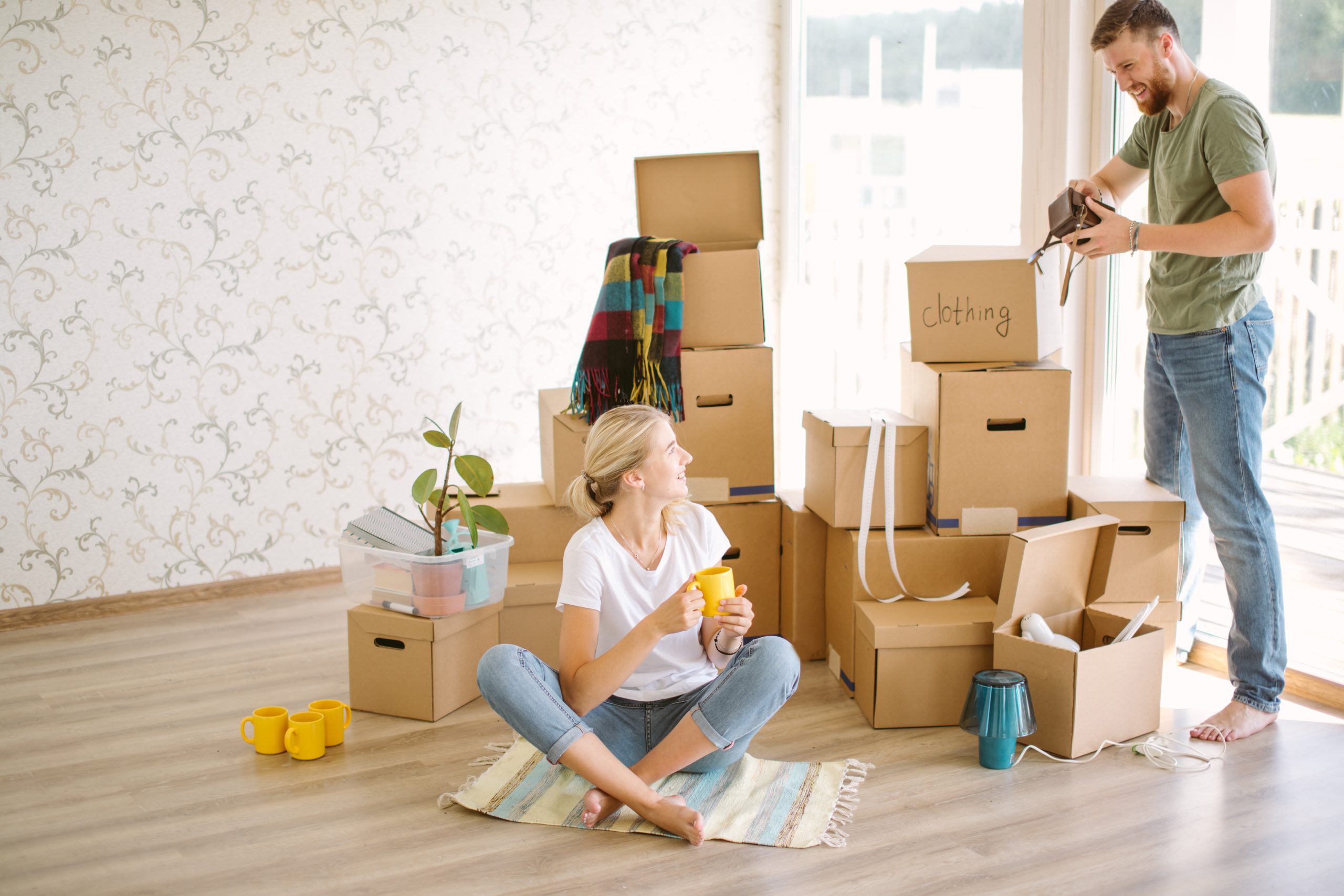 Home Cleaning Services to Use When Moving 